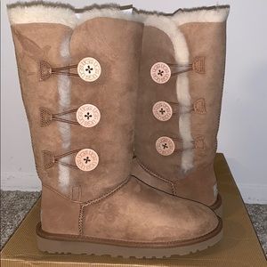 BAILEY BUTTON TRIPLET II BOOT